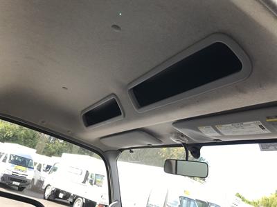 2015 Toyota Dyna - Thumbnail