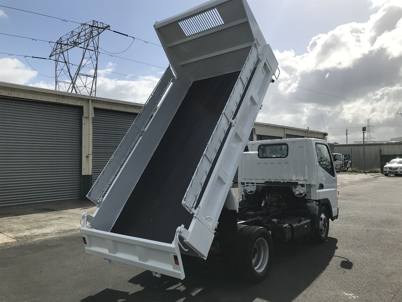 2012 Mitsubishi Canter