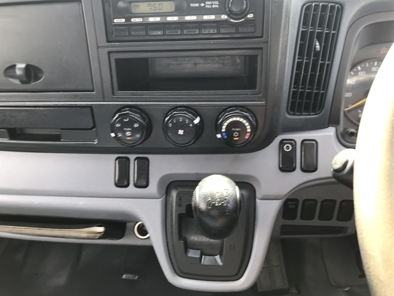 2012 Mitsubishi Canter