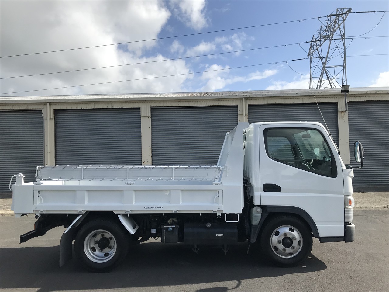 2012 Mitsubishi Canter