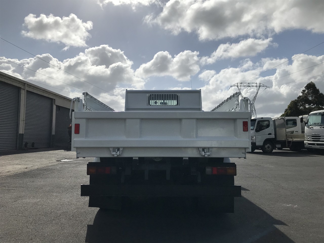 2012 Mitsubishi Canter