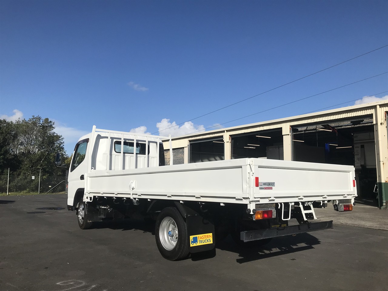 2016 Mitsubishi Canter