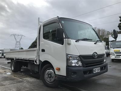 2014 Toyota Dyna - Thumbnail
