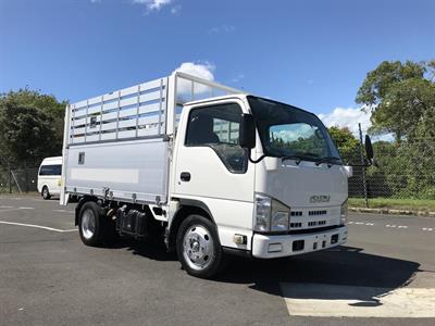 2012 Isuzu Elf - Thumbnail