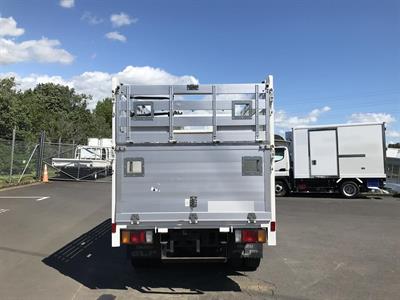 2012 Isuzu Elf - Thumbnail