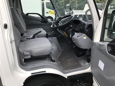 2018 Toyota Dyna - Thumbnail