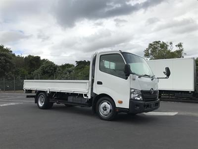 2018 Toyota Dyna - Thumbnail