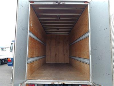 2017 Isuzu Elf - Thumbnail