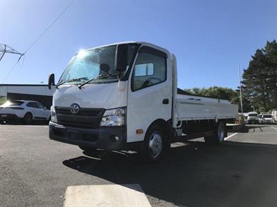 2018 Toyota Dyna - Thumbnail