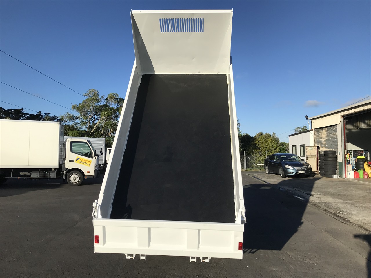 2016 Mitsubishi Canter