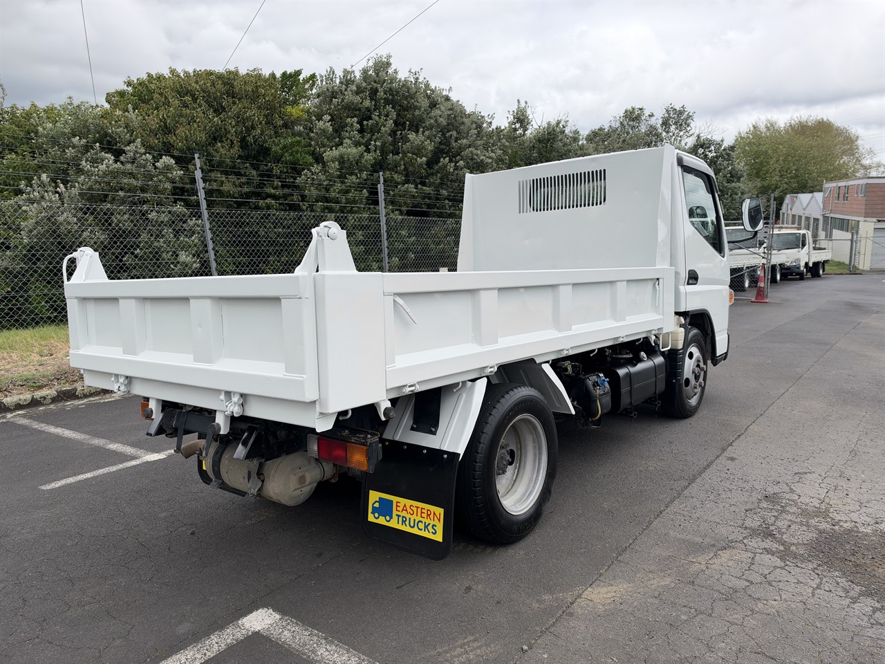 2020 Mitsubishi Canter
