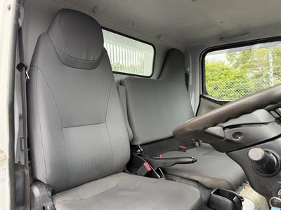 2020 Mitsubishi Canter - Thumbnail
