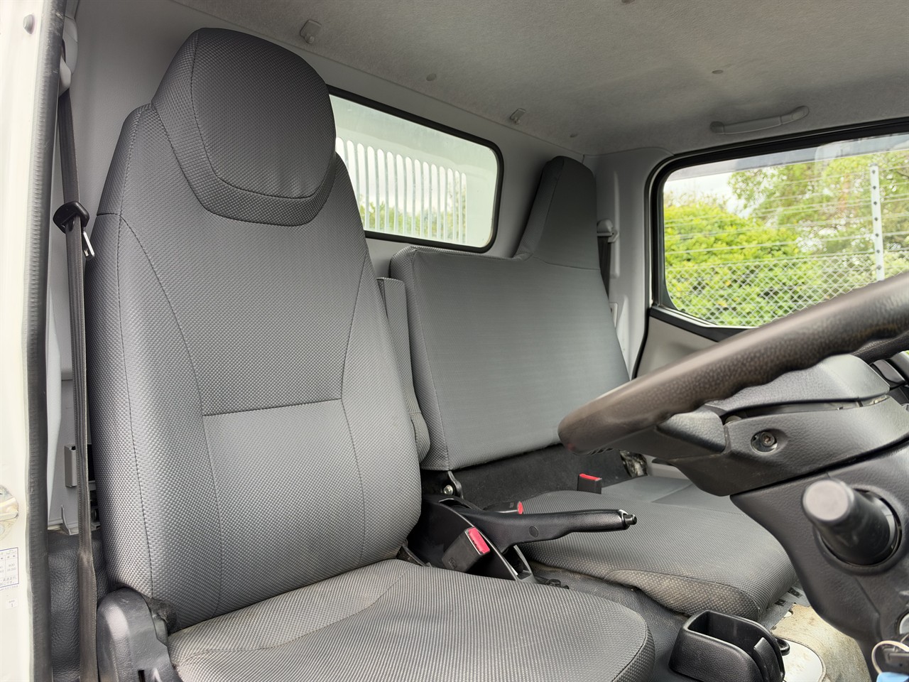 2020 Mitsubishi Canter