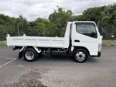 2020 Mitsubishi Canter - Thumbnail