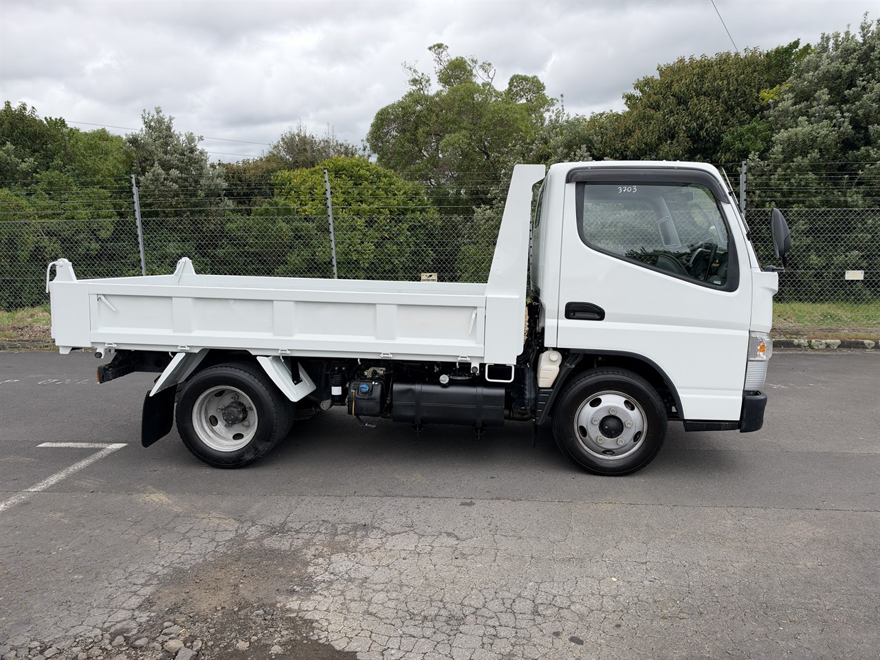 2020 Mitsubishi Canter