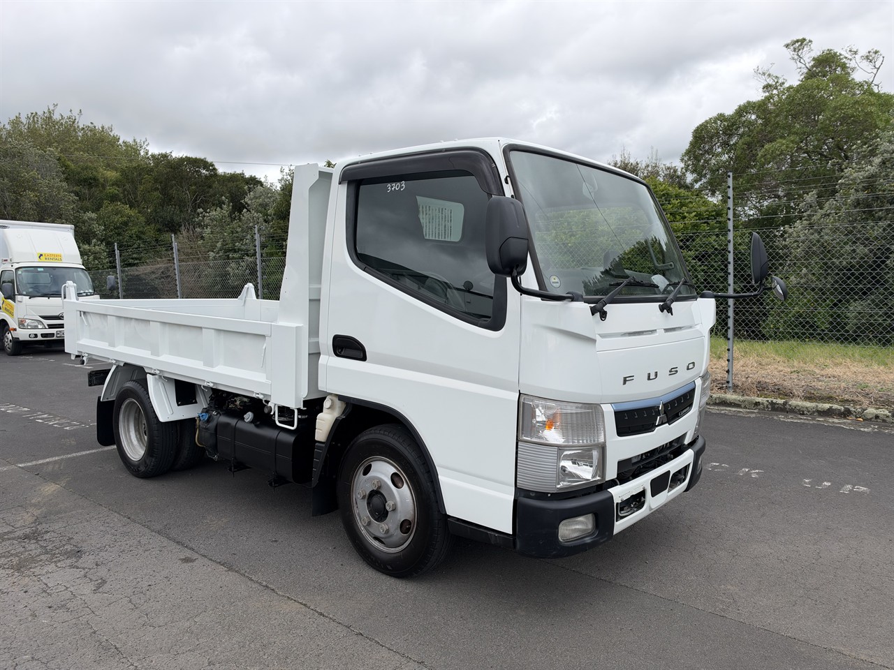 2020 Mitsubishi Canter
