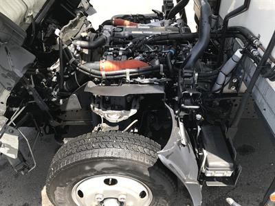 2019 Isuzu Elf - Thumbnail