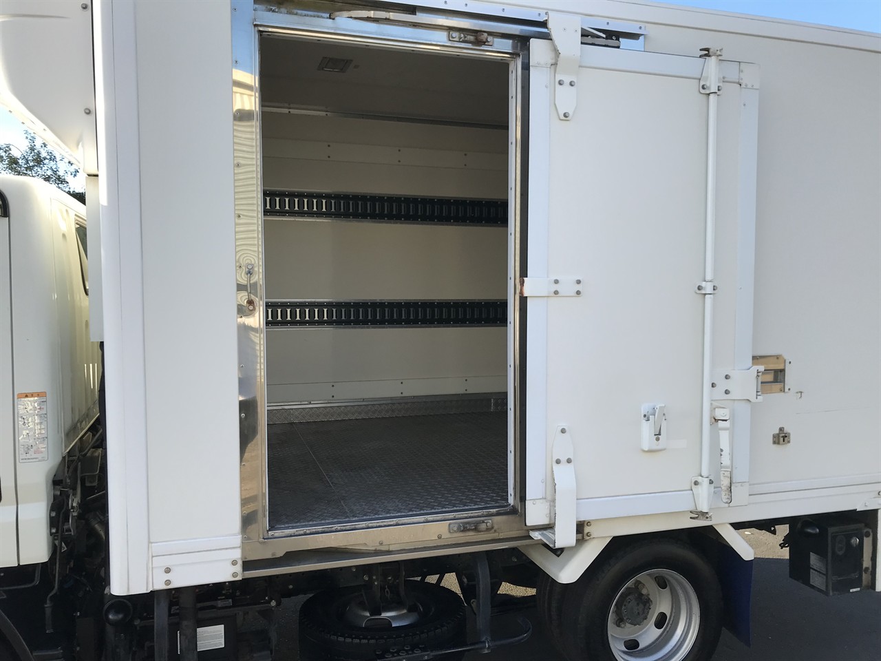 2020 Mitsubishi Canter