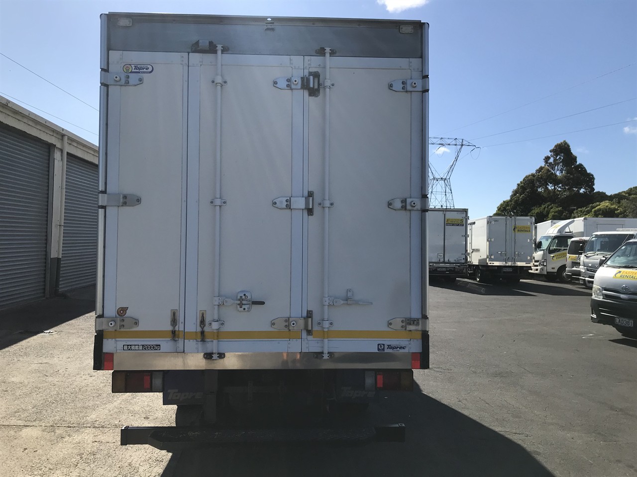 2018 Isuzu Elf