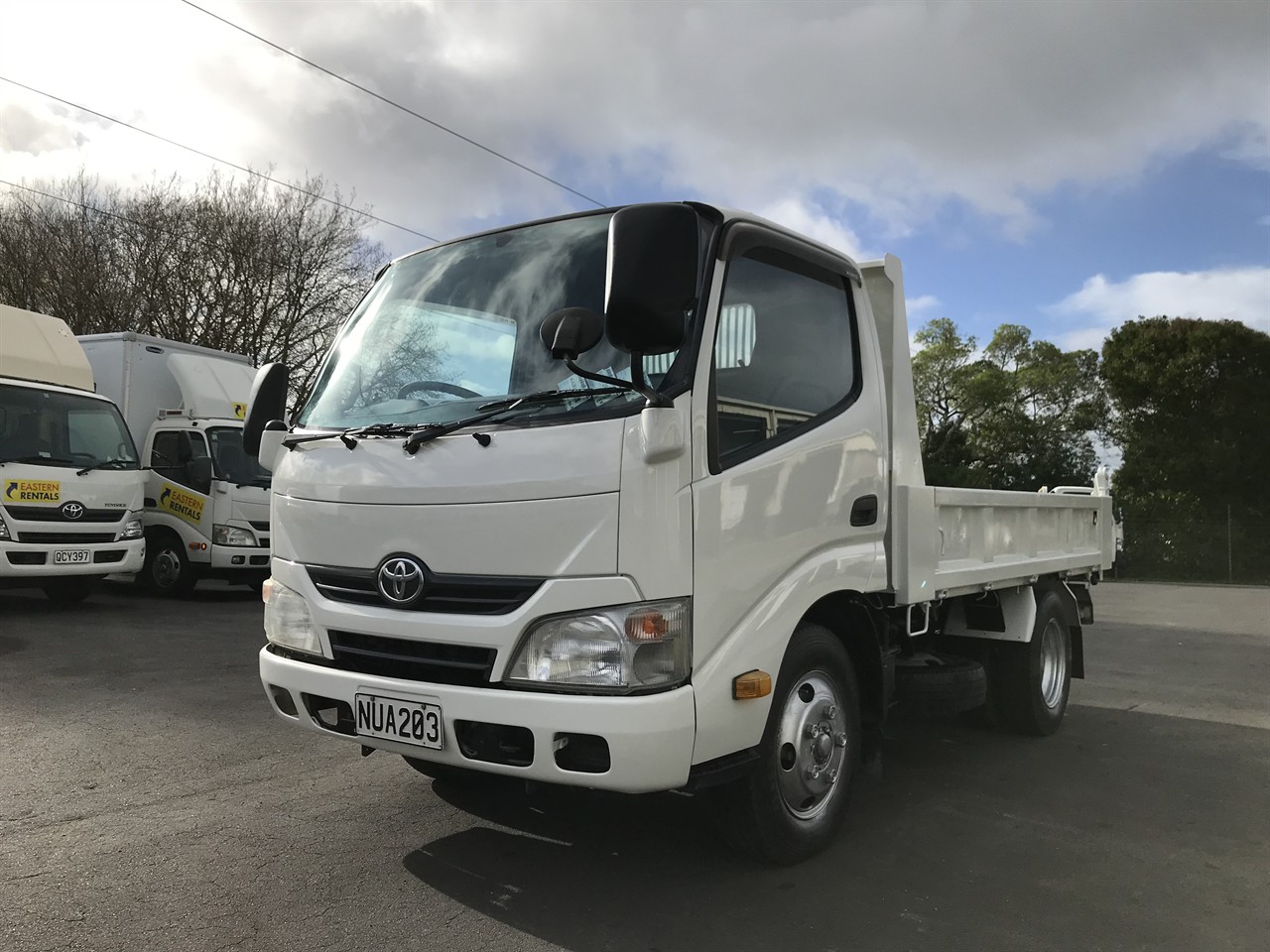 2015 Hino Dutro