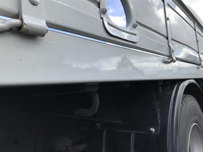 2011 Isuzu Forward - Thumbnail