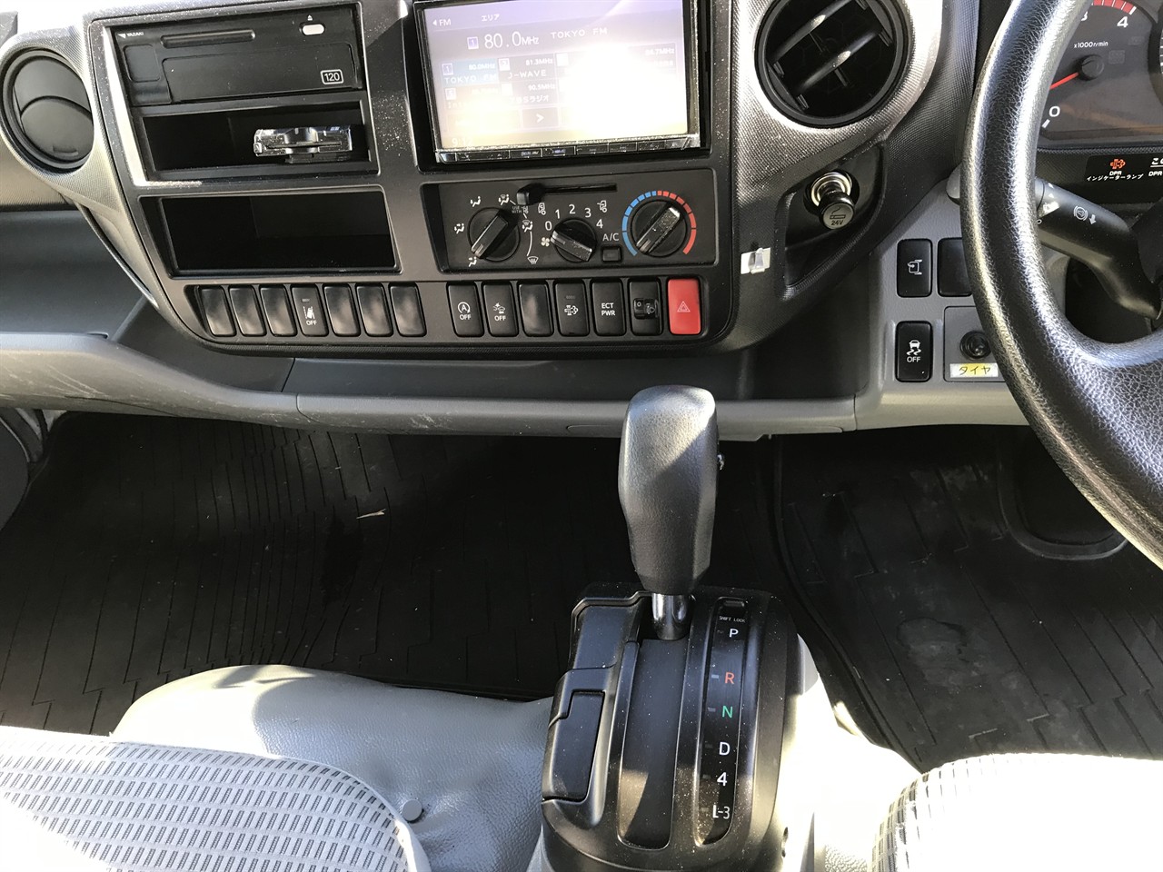 2017 Hino Dutro