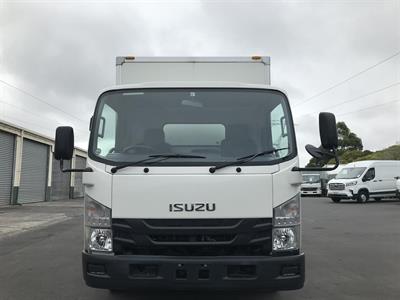 2015 Isuzu Elf - Thumbnail