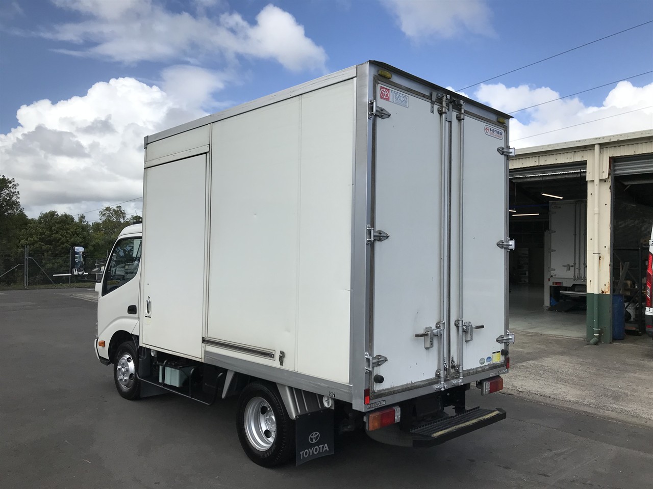 2015 Toyota Dyna