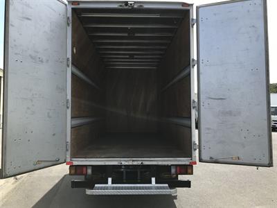 2017 Isuzu Elf - Thumbnail