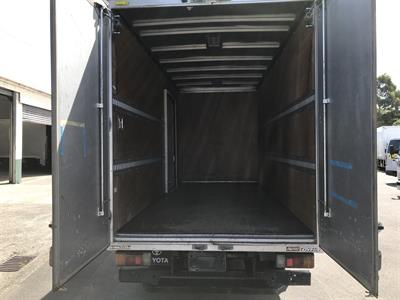 2018 Toyota Dyna - Thumbnail