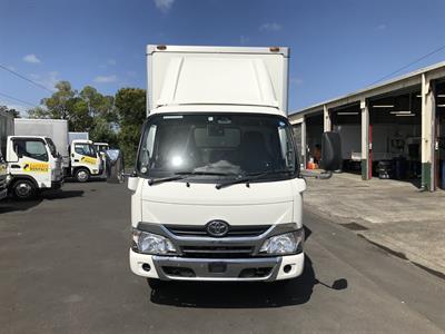 2018 Toyota Dyna - Thumbnail