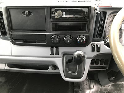 2012 Mitsubishi Canter - Thumbnail