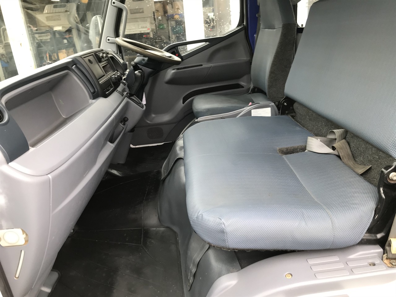2012 Mitsubishi Canter