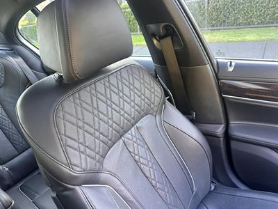 2018 BMW 750i - Thumbnail