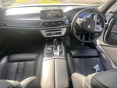 2018 BMW 750i - Thumbnail