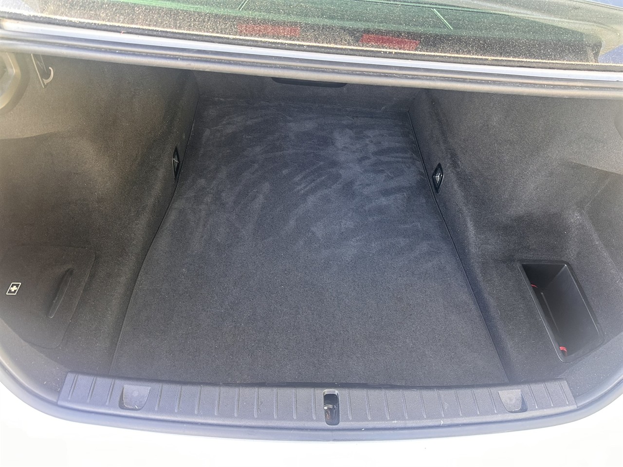 2018 BMW 750i