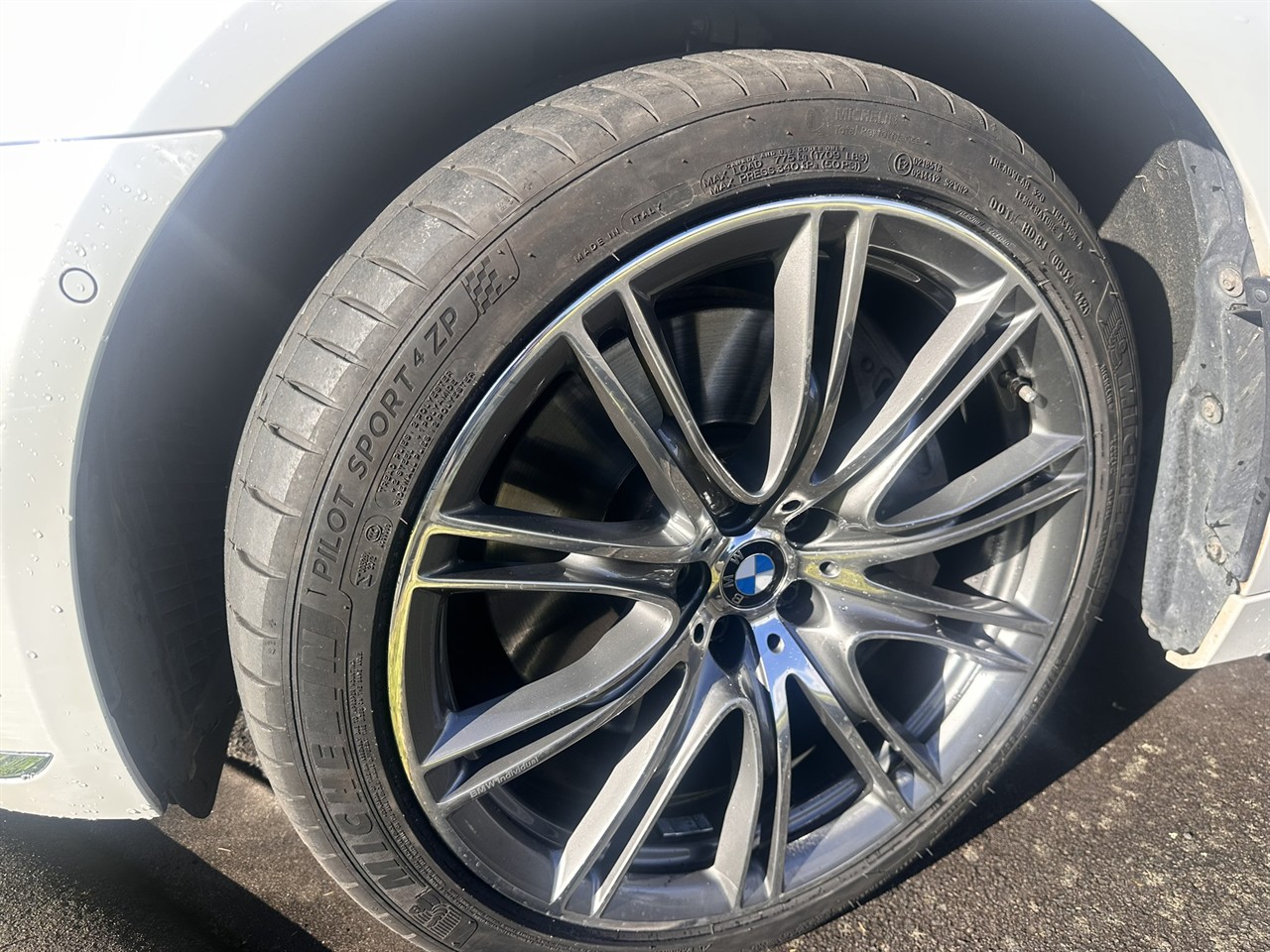 2018 BMW 750i