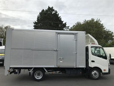 2018 Toyota Toyace - Thumbnail