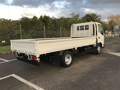 2014 Toyota Dyna - Thumbnail