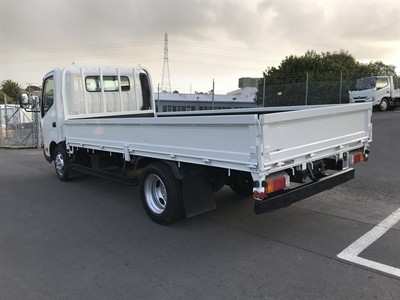 2014 Toyota Dyna - Thumbnail