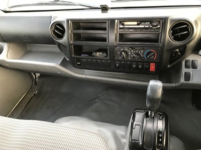 2014 Toyota Dyna - Thumbnail