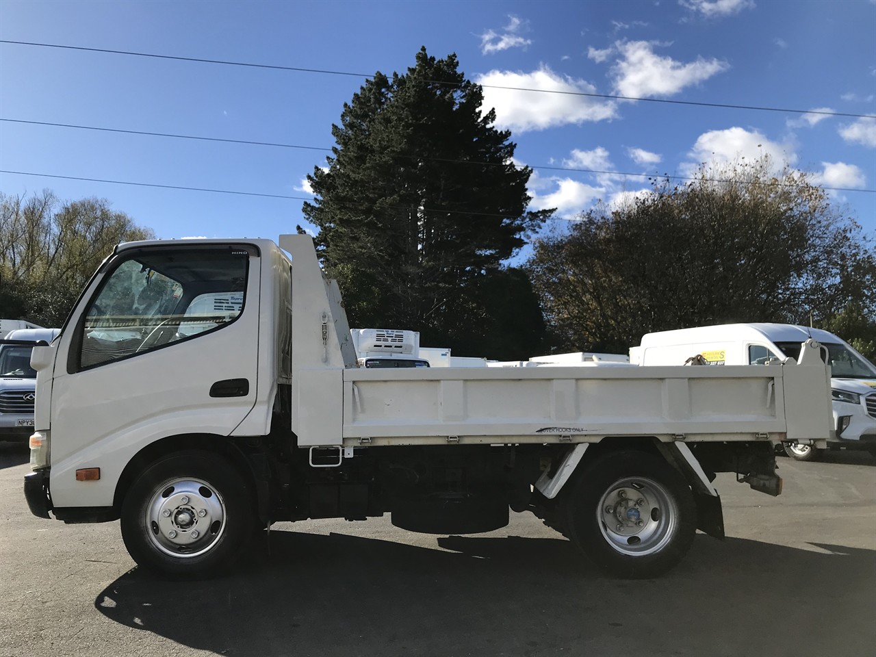 2015 Hino Dutro