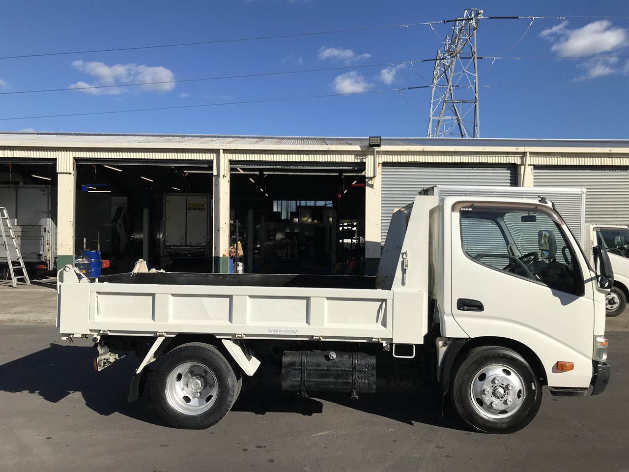 2015 Hino Dutro