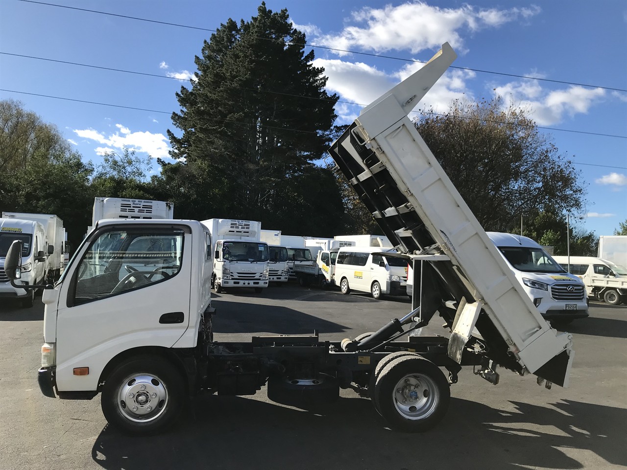 2015 Hino Dutro