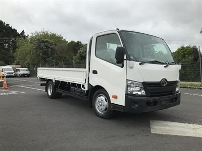 2018 Toyota Dyna - Thumbnail