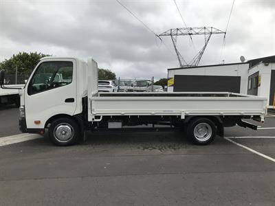2018 Toyota Dyna - Thumbnail