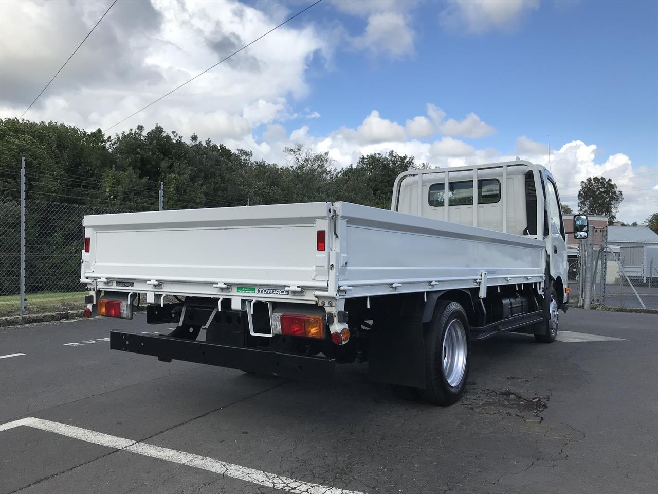 2017 Toyota Toyoace