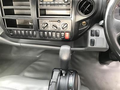 2015 Toyota Toyace - Thumbnail