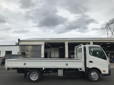 2020 Toyota Dyna - Thumbnail