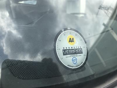 2013 Hino Dutro - Thumbnail